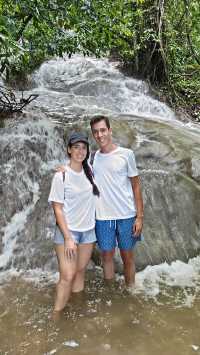 Jungle Trekking in Khao Sok – Guided or Solo? Here’s What You Need to Know 🥾🌴