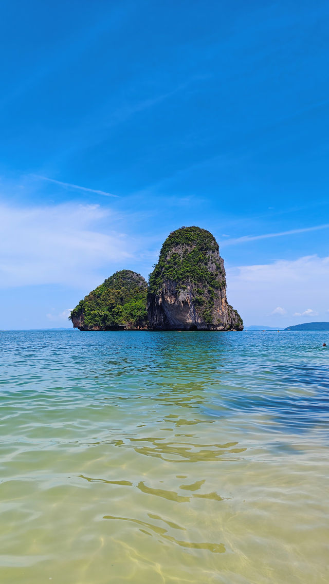 Island or Mountains? How to Choose Your Thailand Adventure 🇹🇭🏝️⛰️