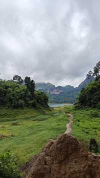 Coral Cave Exploration in Khao Sok – A Hidden Gem Inside the Jungle 🦇🌿