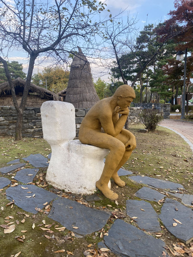A Unique Attraction in Suwon! 🚽✨ Toilet Park