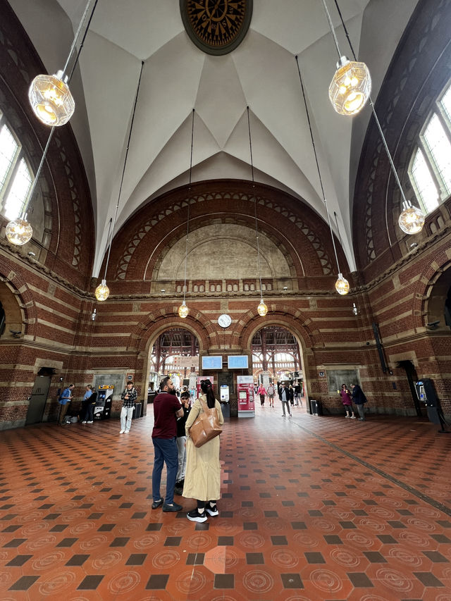 See Copenhagen in Color: Hop On, Discover More! ❤️🚌🇩🇰