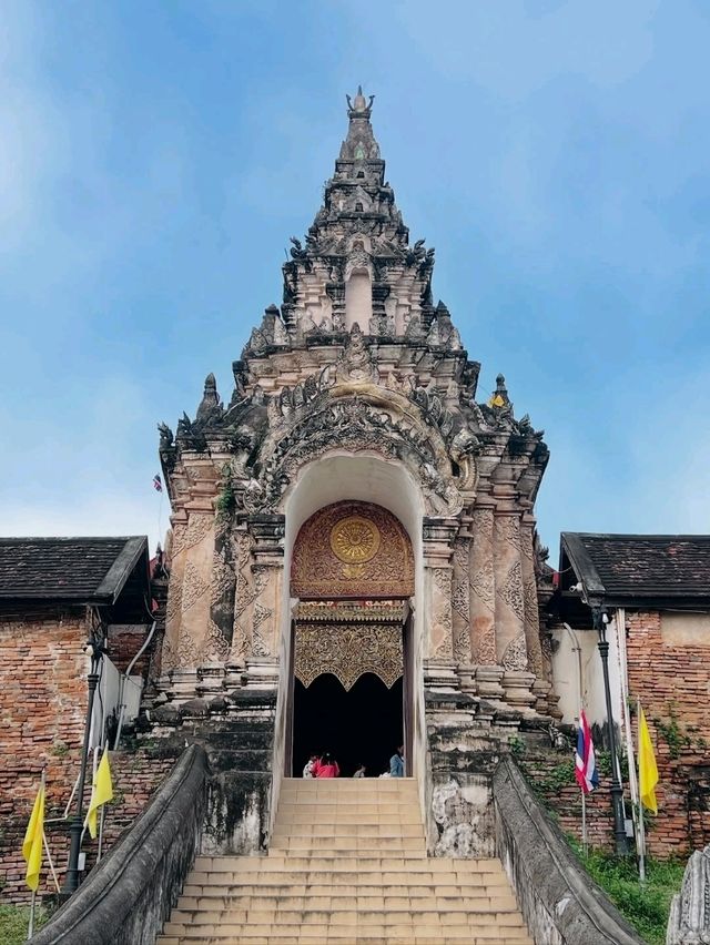 Wat Phra That Lampang Luang — Fortress of Faith and Lanna Legacy