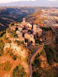 🌫️ The Dying City in the Clouds – Civita di Bagnoregio, Italy