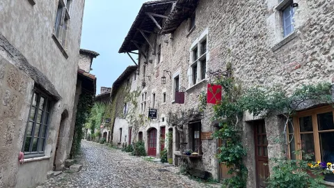 An amazing medieval town in France — traveler post in Perouges
