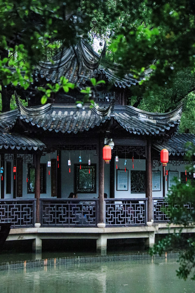 看不夠的江南雨｜雨天慢遊常熟曾趙園宛若走進了詩畫裡