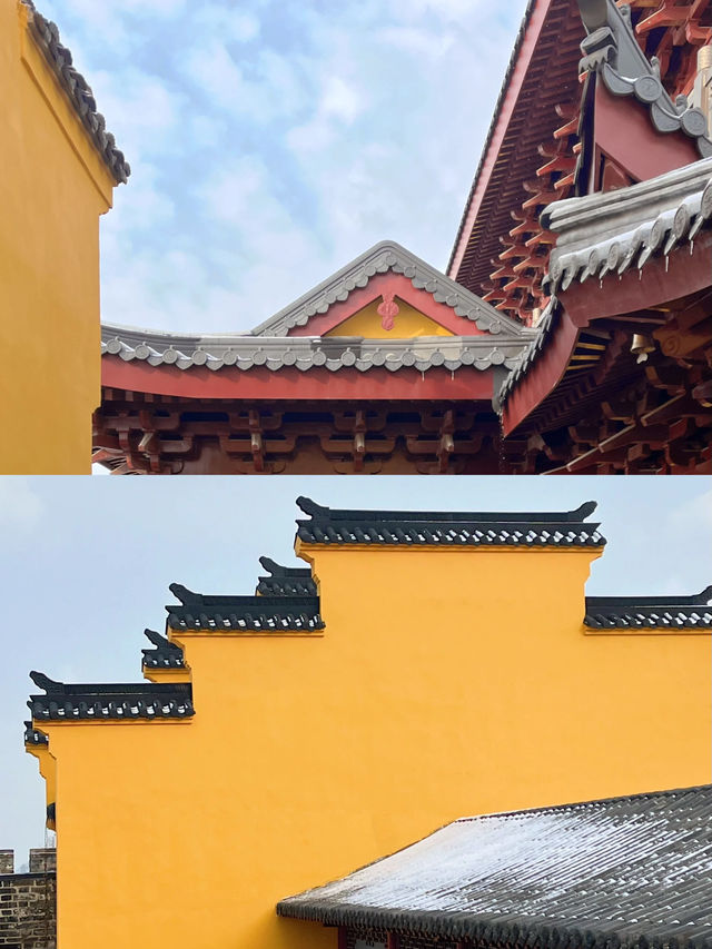 南京· 雪後的千年古剎雞鳴寺也太美了！