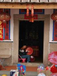 在福建的漳州東美村，藏著一座被遺忘的寶藏建築——曾氏番仔樓
