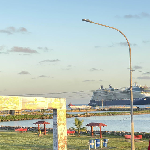 Front row seat of Nuku’alofa’s esplanade 