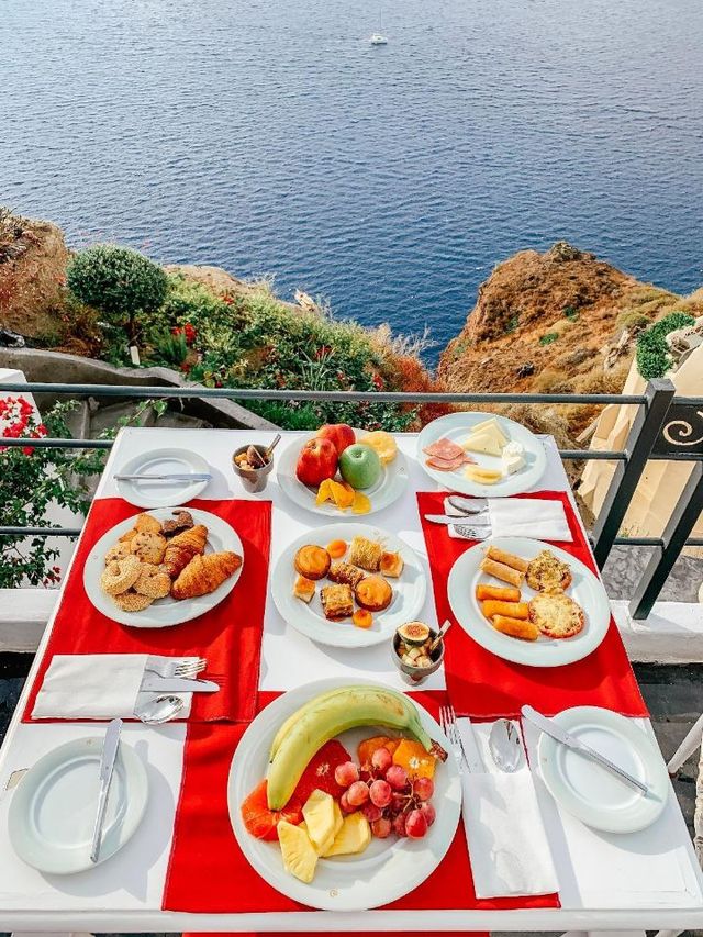 🌟 Santorini's Gem: Andronis Boutique Hotel Unveiled! 🏨✨