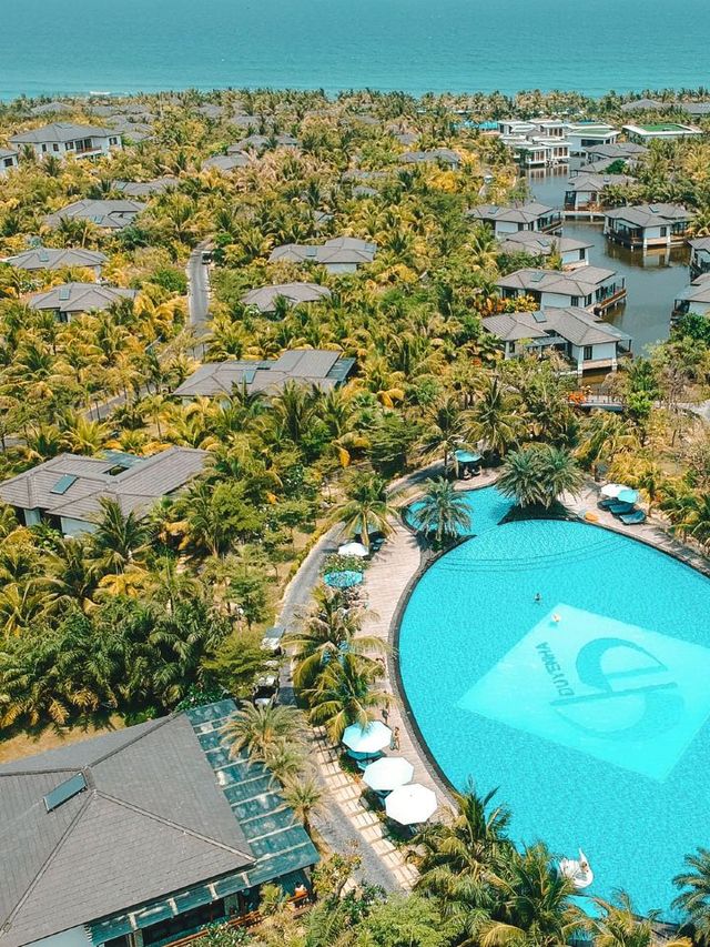 🌴 Cam Ranh's Hidden Gem: Duyen Ha Resort 🏖️