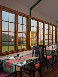 🌿✨ Sri Lanka's Enchanting Heritance Tea Factory Stay 🏨🍃
