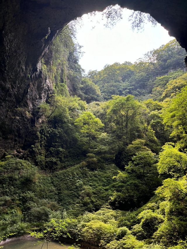 廣元曾家山——天然氧吧，享有溶洞王國和石林洞鄉之美譽。