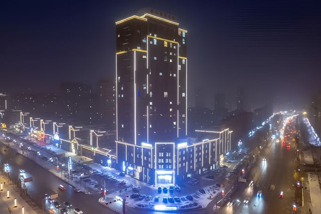 遼陽喜悅美景酒店。
