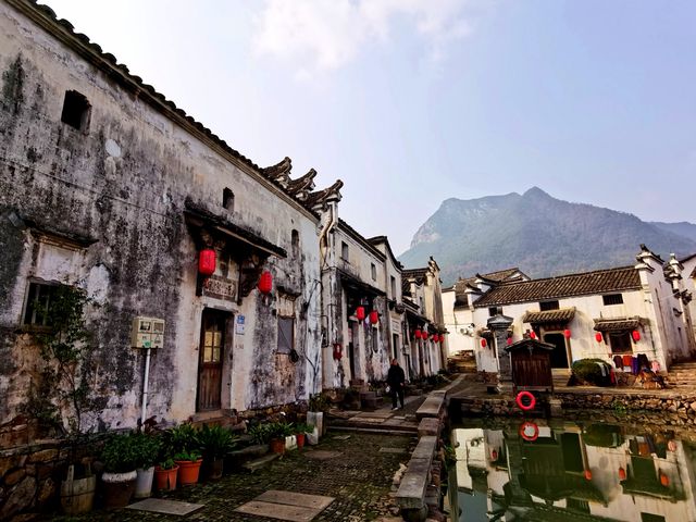 古村的老房子