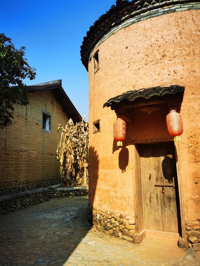 龍泉源底村
