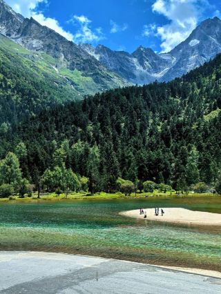 Western Sichuan in summer is truly divine! It drives me crazy with its beauty