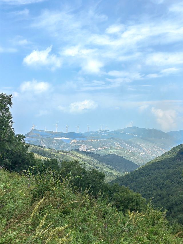 北靈山爬不膩，北京小「阿勒泰」名不虛傳