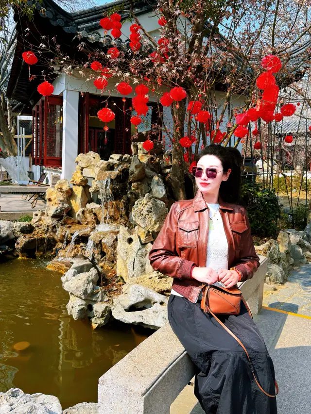 Famous Garden by Green Water/Wild Bamboo Reaching the Sky/Xuzhou Qianlong Imperial Palace