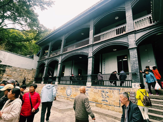 重慶市沙坪壩區著名景點：白公館舊址，適合拍照打卡、週末閒暇度假地！ 