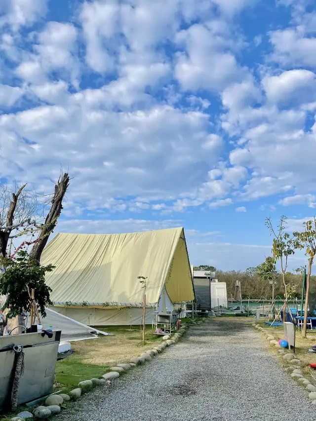 Under the Starlit Sky—A Camping Adventure in Tainan