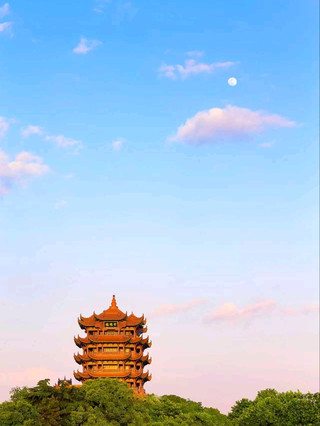 🏮 Wuhan Mid-Autumn Festival Guide: Top Spots for Moon Viewing