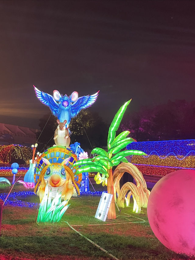 世界公園奇妙夜，看絢爛打鐵花
