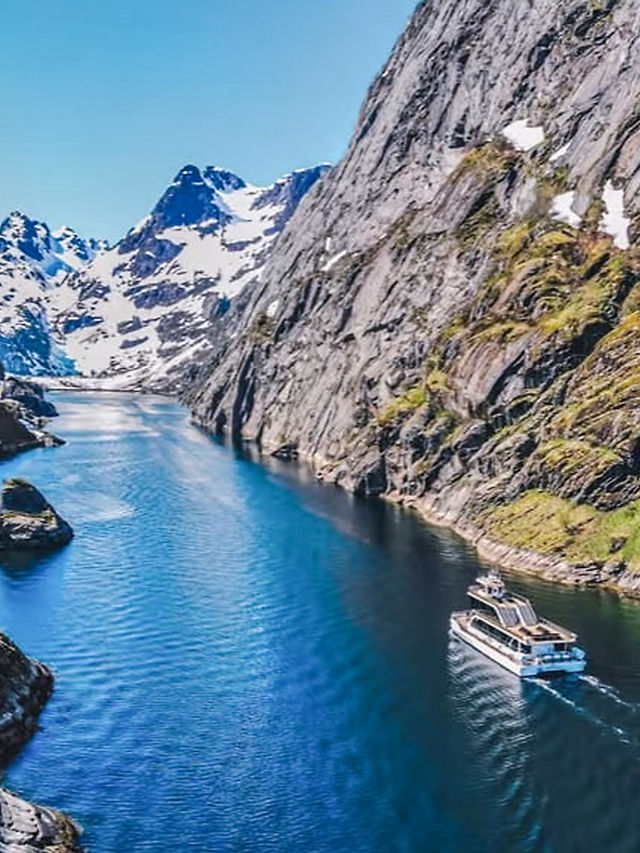 冰川摩托馳騁雪原*巨魔峽灣遊船巡航
