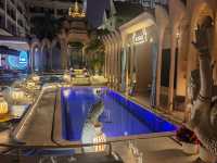 版納顏值天花板南客里里度假酒店夜拍也太絕了吧