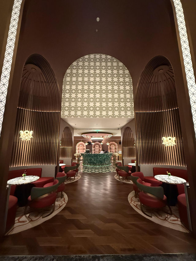 英迪格酒店把「交子文化」搬進CBD，宋韻與摩登雙封神