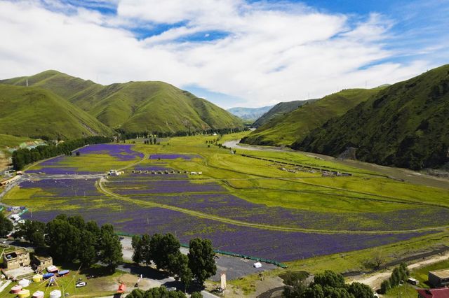 川西終極浪漫清單|將雪山、草原、星空都裝進夏天裡 川西終極浪漫清單|將雪山、草原、星空都裝進夏天裡