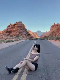 𝒱𝒶𝓁𝓁ℯ𝓎ℴ𝒻ℱ𝒾𝓇ℯ拉斯維加斯半日遊