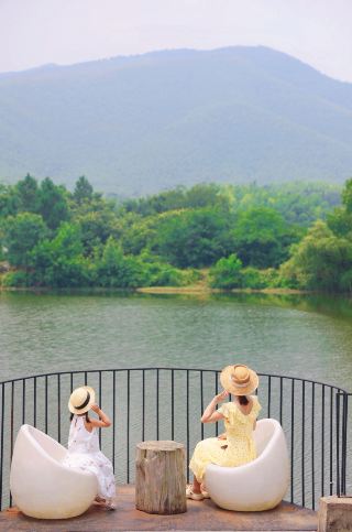 Liyang, a hidden gem just 26 minutes from Nanjing, is perfect for a relaxing weekend getaway. You can never get enough of Liyang – another weekend is here!