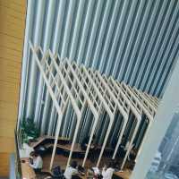 URBAN SKY LOUNGE 辦公室大樓內的秘密花園！