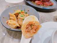 呢間酒樓食物種類夠晒多元化，服務及食物質素都好出色～