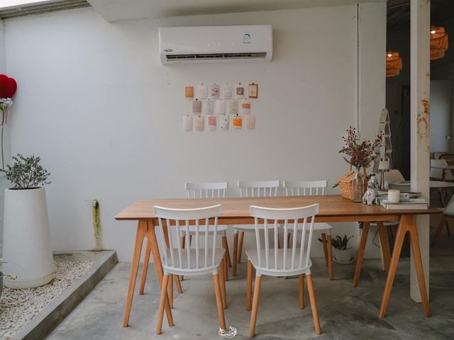 The bay cafe and eatery คาเฟ่ริมเลสงขลาสุดปัง