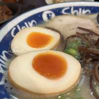 【福岡・博多駅】屋台発！長年の経験が生まれた博多純情らーめん「博多らーめん ShinShin KITTE博多店」