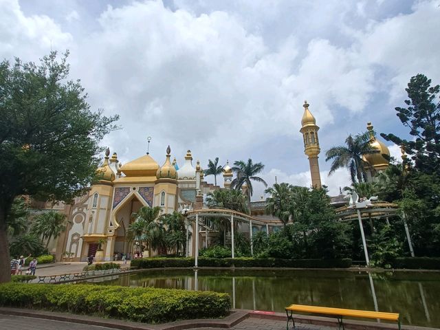 六福村主題樂園