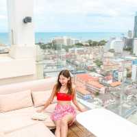 Arbour พัทยา รร.ที่มี Rooftop Cafe!