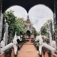 วัดโลกโมฬี