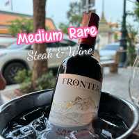 🥩🍷 Medium Rare Steak & Wine สุดชิค ท่าเตียน 🥰