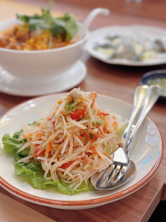 驚喜泰北咖喱牛腩黃金麵(籽泰)