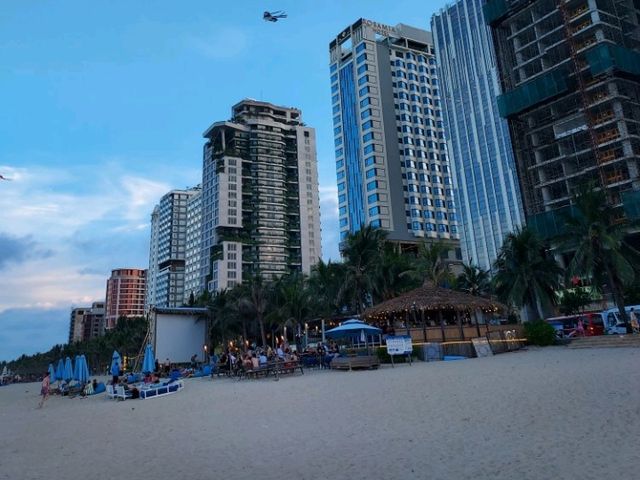 Summer in Da Nang, by the My Khe Beach