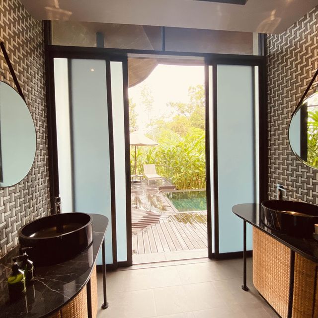 Noku Hotel Phuket 