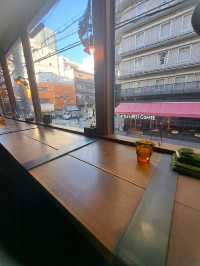 穏やかで温かな空間でまったり過ごす極上のひと時。