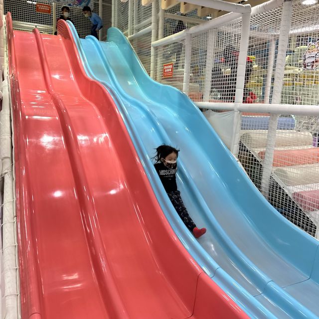 100fun 樂富超人氣兒童遊樂場