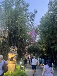 ชมโชว์ไฟสุดอลังการที่ Garden by the Bay ✨