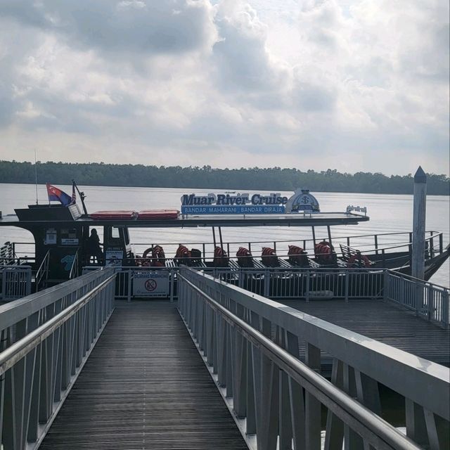 Muar River Cruise