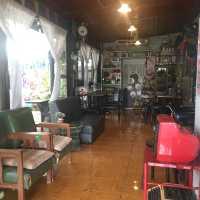 ชินะคาเฟ่ ร้านกาแฟในวัยเด็ก