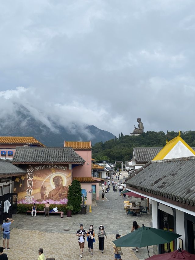 泡泡浴🫧「飛天橡皮鴨」🐥🐥衝上昂坪 ！與5,000 隻橡皮鴨打卡啦！