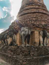 เที่ยวโบราณสถานวัดช้างล้อมสุโขทัย